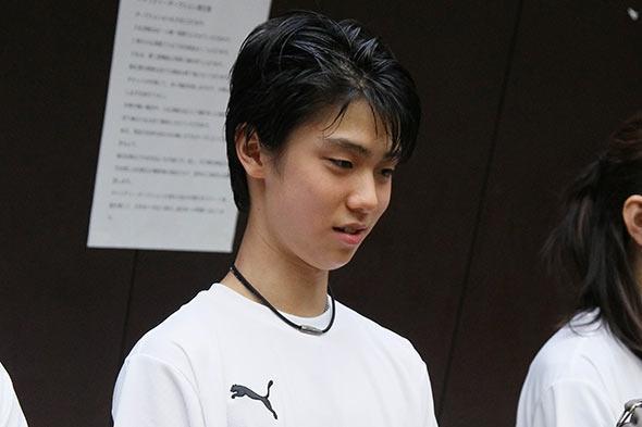羽生結弦の両親画像まとめ 家族構成なども紹介 トレンドを追うサイト 羽生結弦の両親画像まとめ 家族構成なども紹介 トレンドを追うサイト